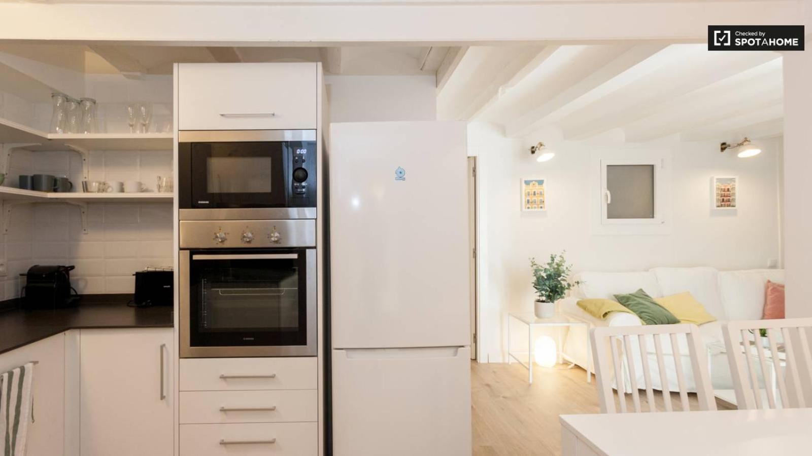 Ramblas Apartments - 01 Barcelona Bagian luar foto